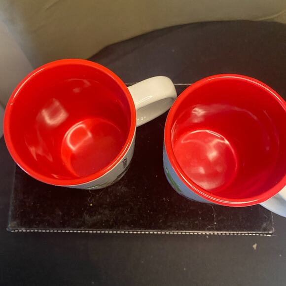 Starbucks White Holiday Coffee Tea Cup Designer Mug 9fl oz .25L Set of 2 - Picture 2 of 3